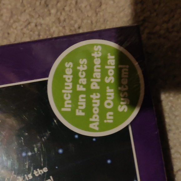 New in plastic. Scholastic Pre-K+ jumbo 48 pieces  floor puzzle of solar system - Picture 4 of 4